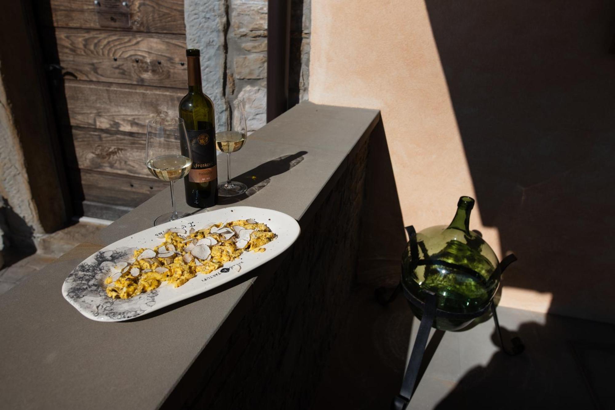 Ferienwohnung Truffle House Karlic Buzet Exterior foto